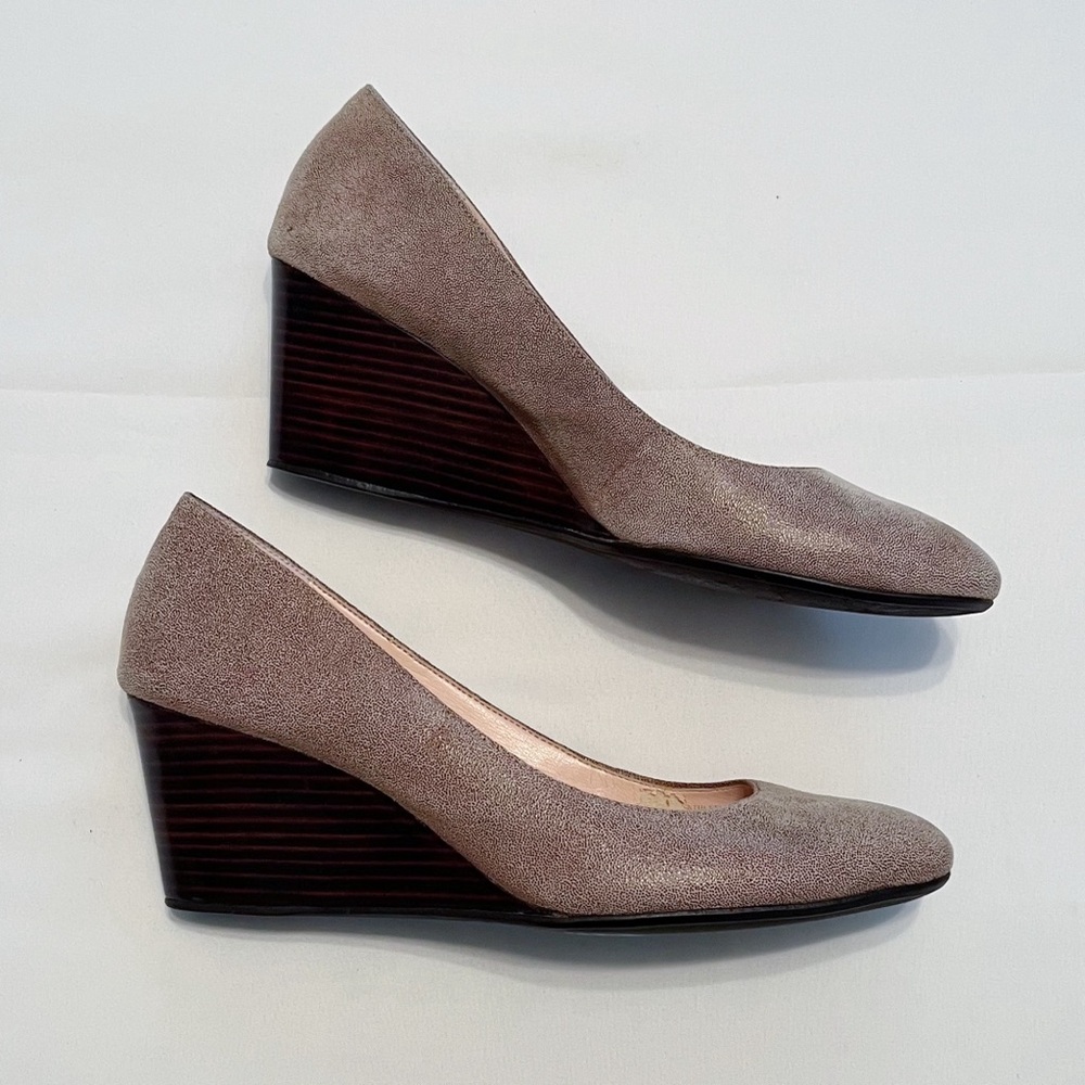 Taryn Rose Tan Wedge Heels, Size 7.5